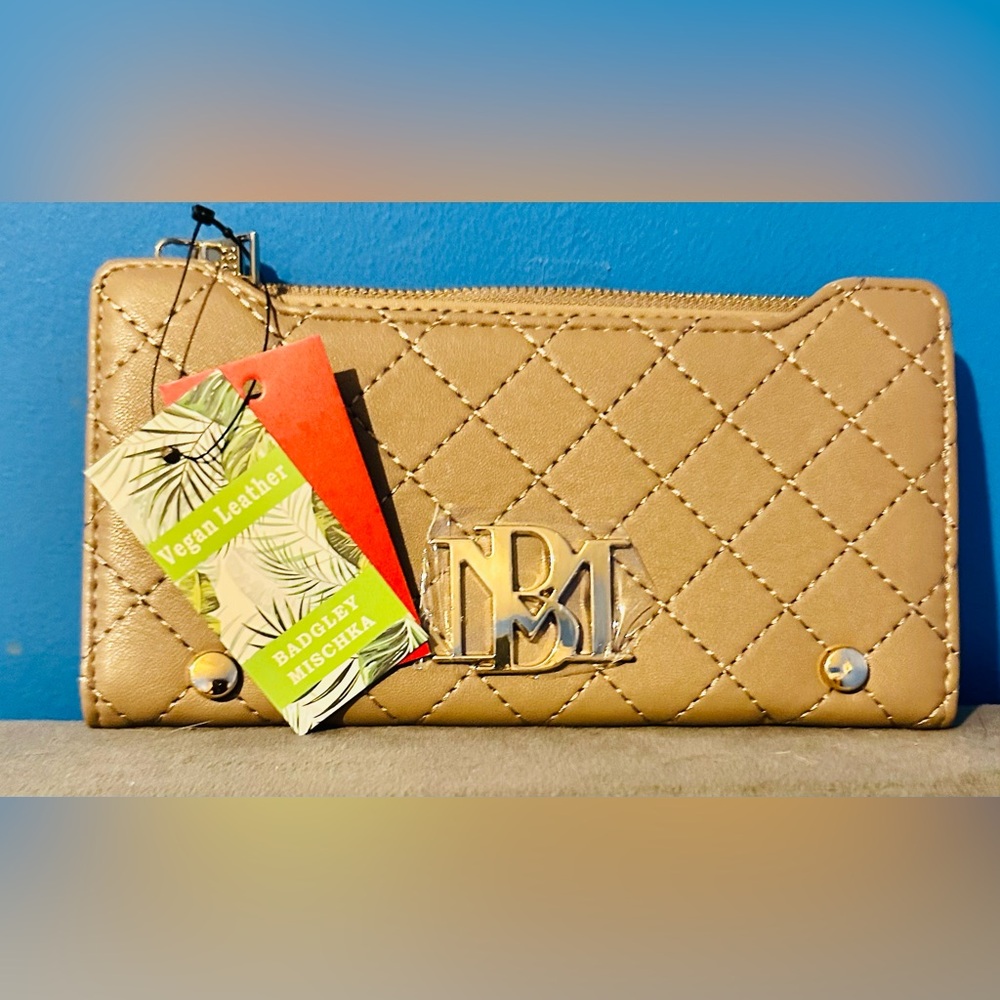 Badgley Mischka Quilted Taupe Long Card Wallet Gift Ready